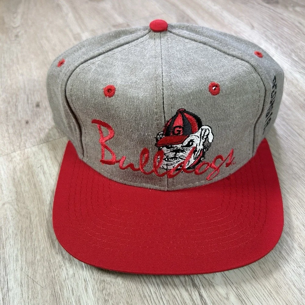 VTG Georgia Bulldogs Script Snapback Hat College The Game Beige Red Cap